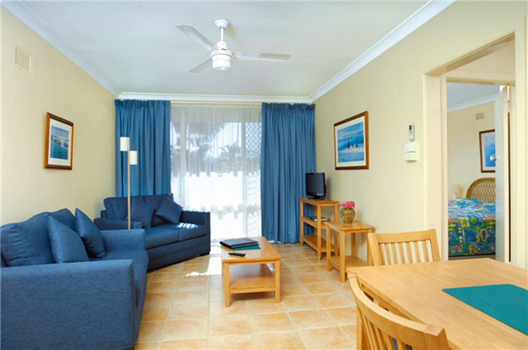 Oxley Cove Holiday Apartment พอร์ตแมคควอรี ภายนอก รูปภาพ