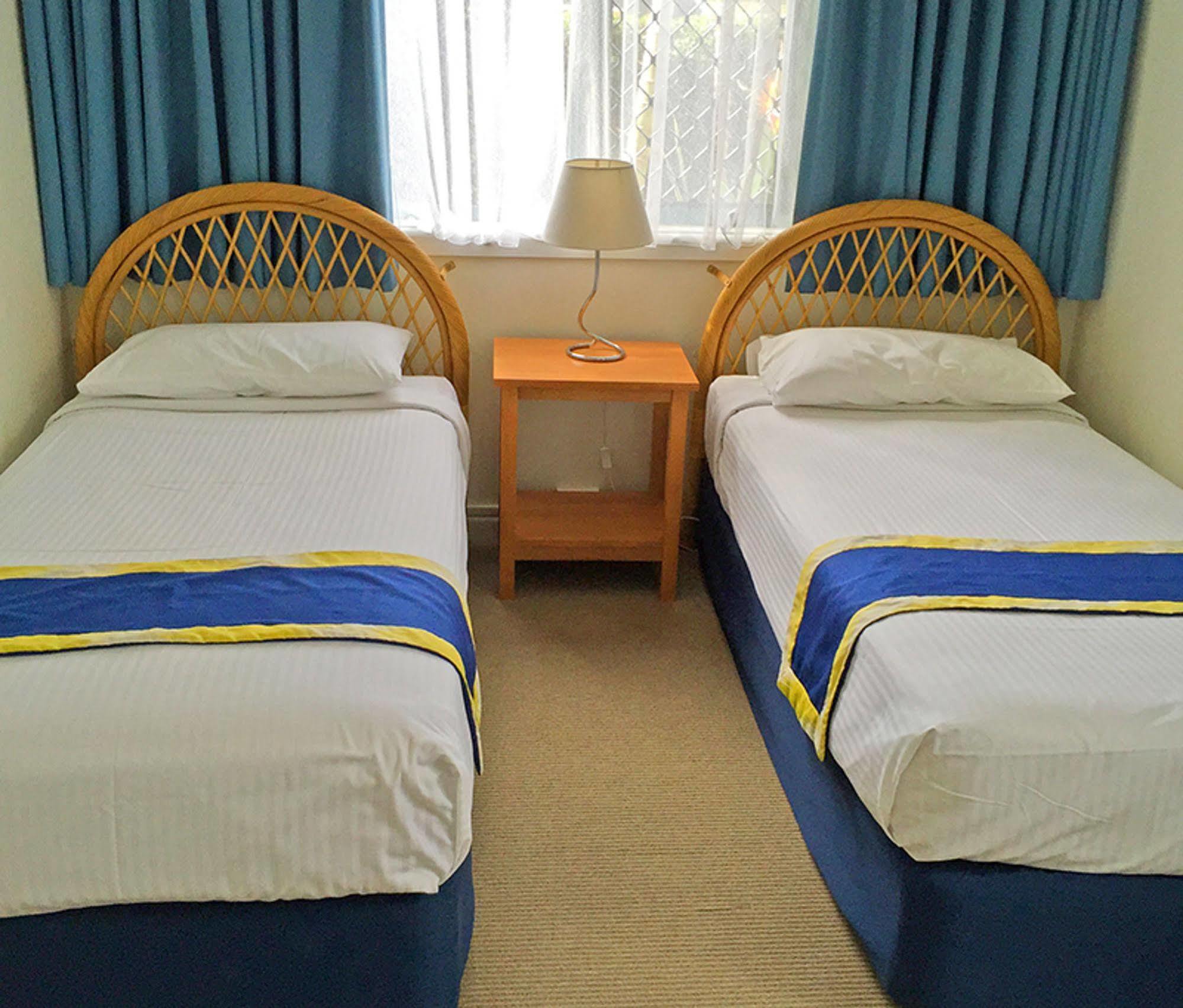 Oxley Cove Holiday Apartment พอร์ตแมคควอรี ภายนอก รูปภาพ